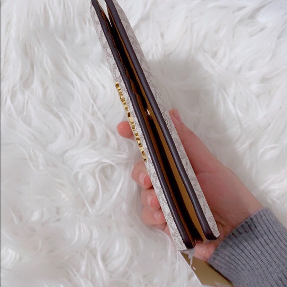 Michael Kors Jet Set Travel Slim Bifold - Picture 4 of 4